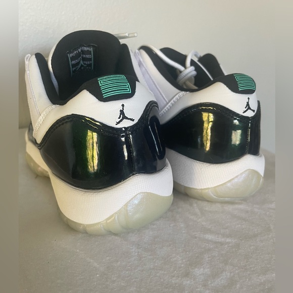 Jordan 11 retro - Picture 5 of 9